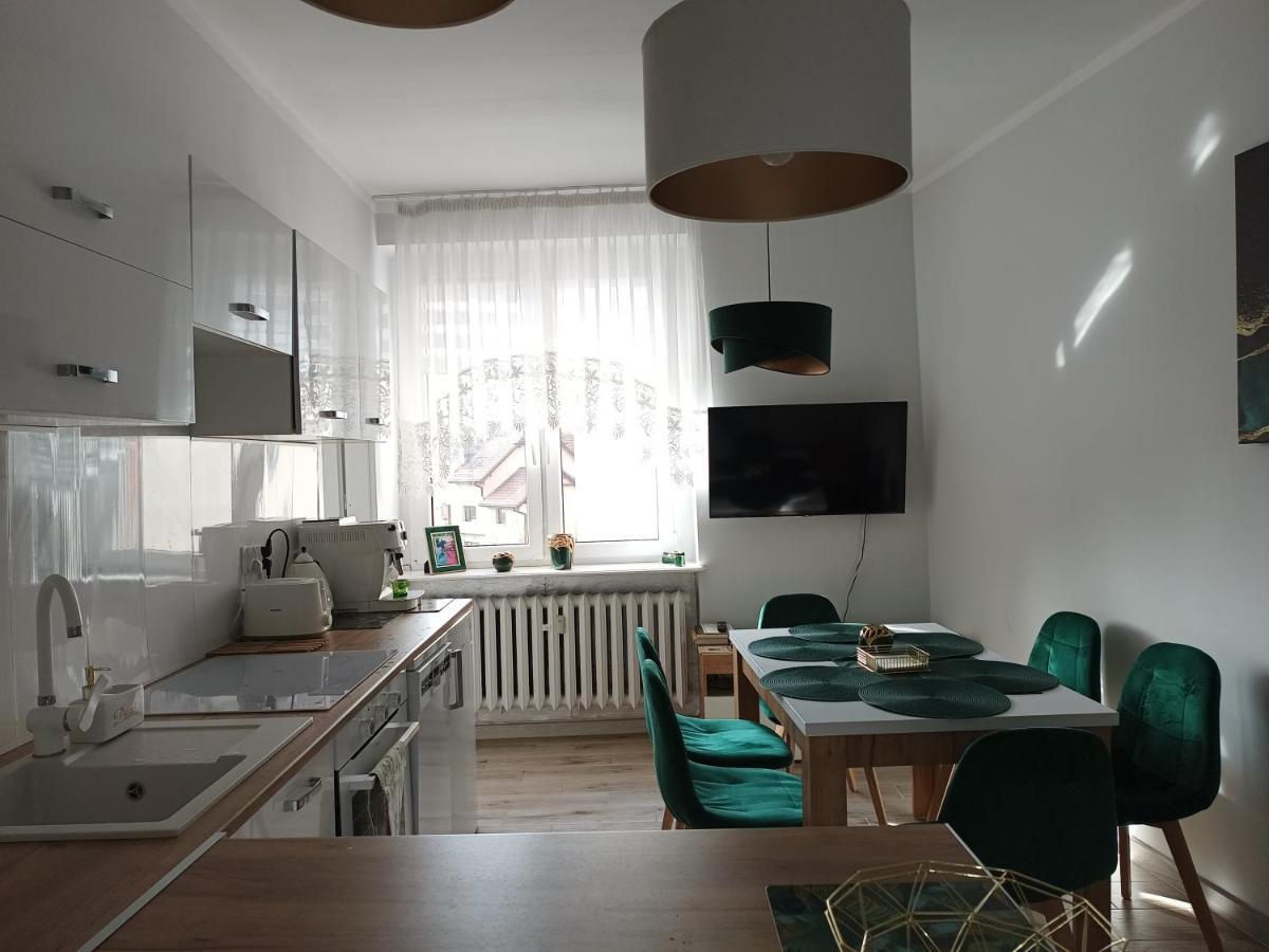 Szmaragdowy Apartament Przy Ulicy Opolskiej Tarnowskie Góry Esterno foto